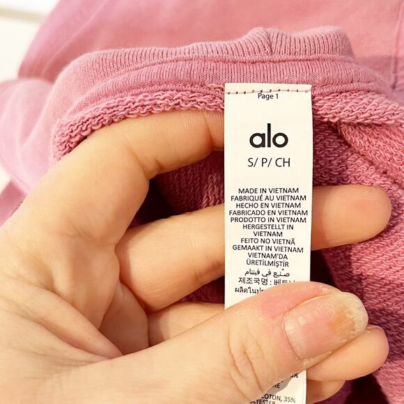 Alo Sweet Escape Cropped Zip Up Hoodie Sweatshirt Pink Wild Rose Small - Picture 3 of 5